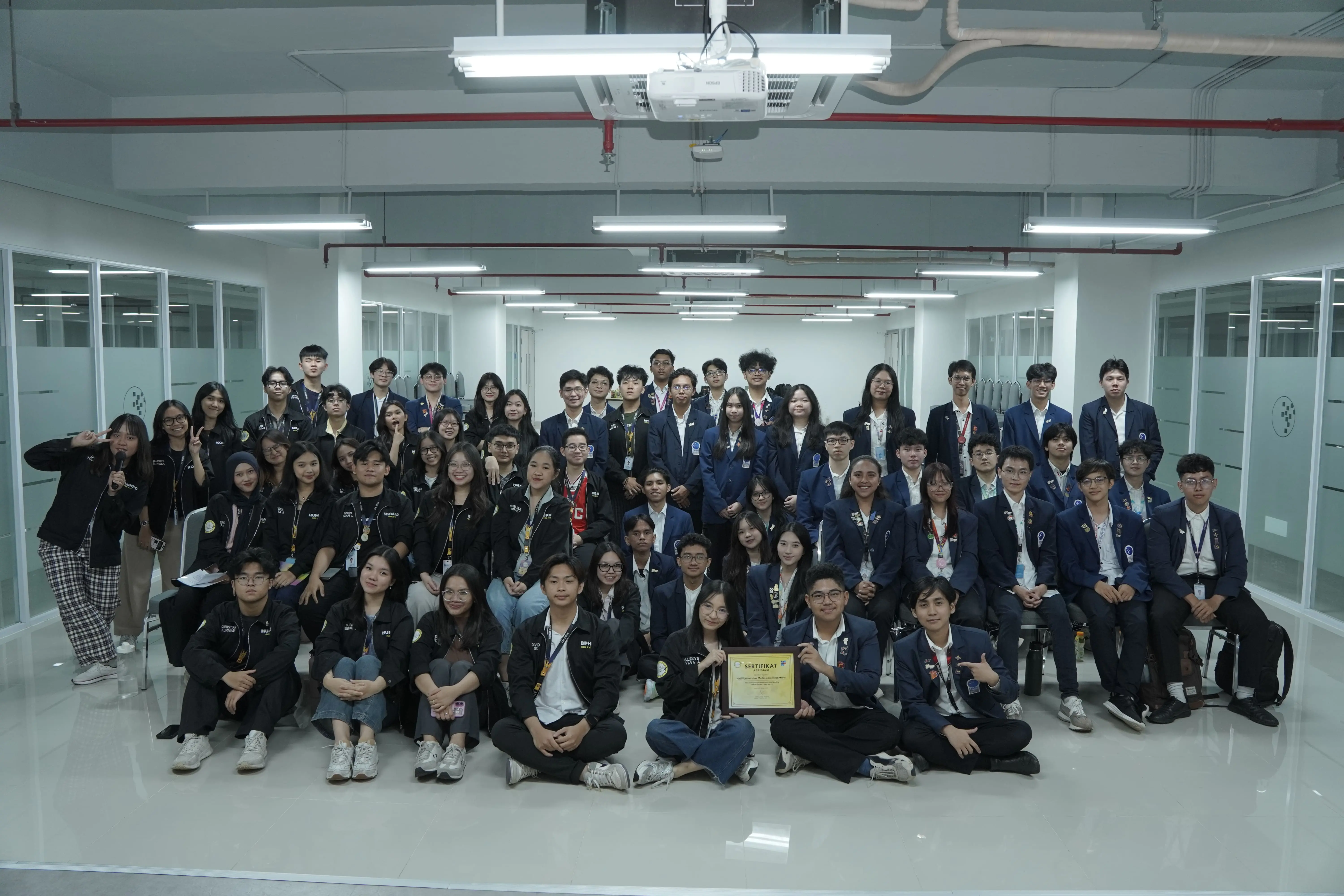 HMIF Gen XVI Buka Ruang Evaluasi dan Inspirasi Lewat Studi Banding dengan I'M KOM